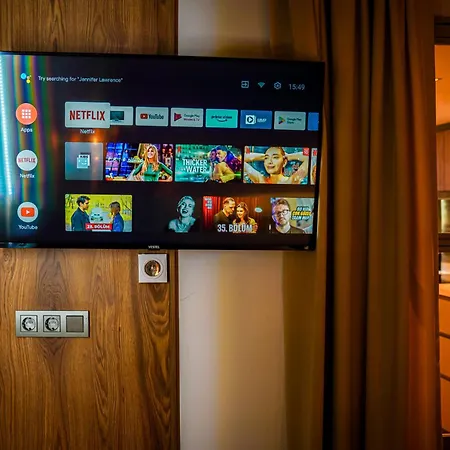 Designer In Art District With Terrace Garden Lejlighed *